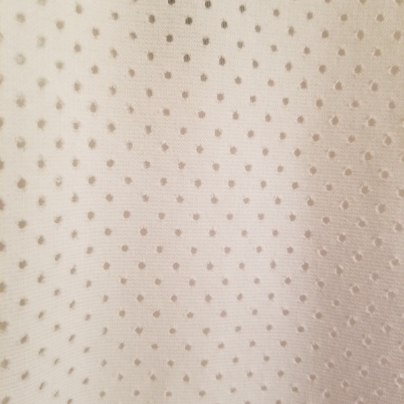 Medium sleeveless white shirt - Picture 5 of 6